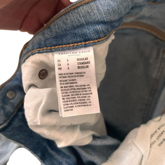 American Eagle 90s Bootcut Denim Jeans - Picture 4 of 11